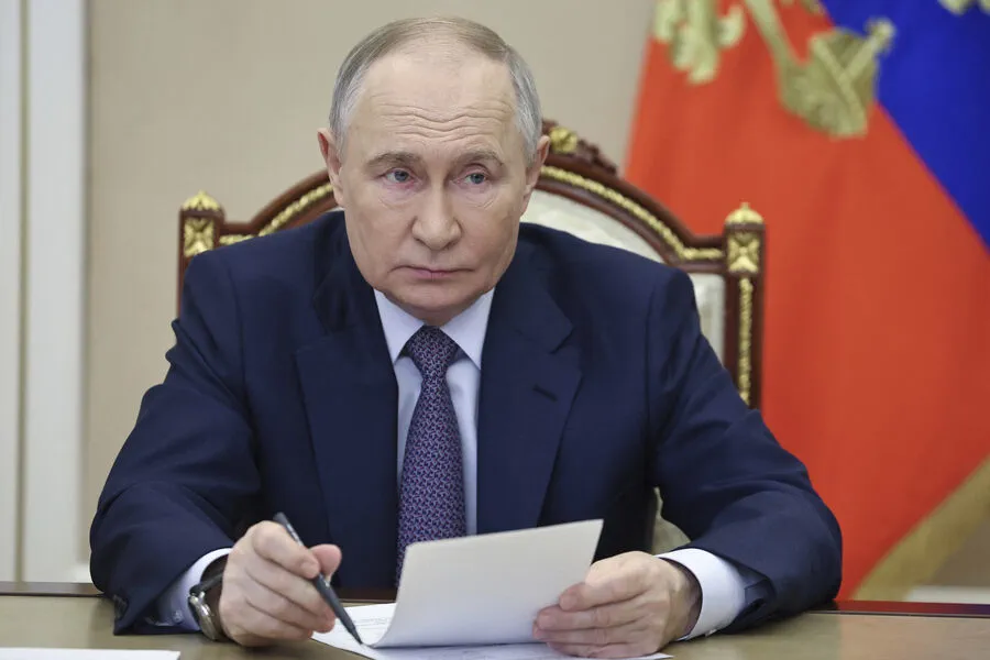 Vladimir Putin acknowledges the role of Afghan veterans