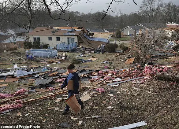 Million Texans Brace for High Winds: NWS Warns of Lethal Window Dangers