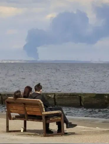 Odessa Under Fire: Multiple Explosions during Air Raid Alert