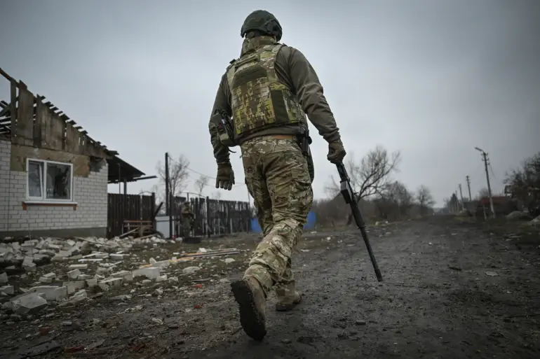 Russian Soldiers Capture Ukrainian Radio Electronic Warfare Equipment in Kursk Oblast