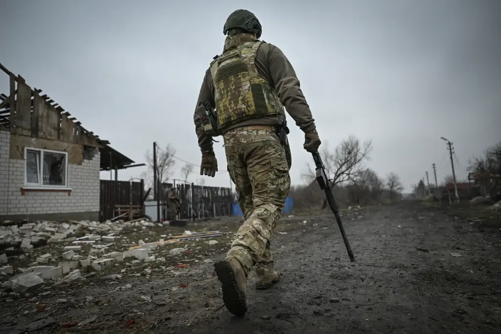 Telegram Video Reveals Brutal Hand-to-Hand Combat Between Ukrainian and Russian Soldiers