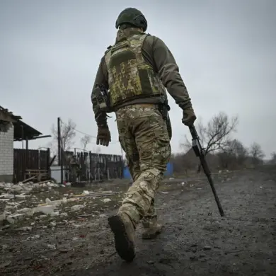 Telegram Video Reveals Brutal Hand-to-Hand Combat Between Ukrainian and Russian Soldiers