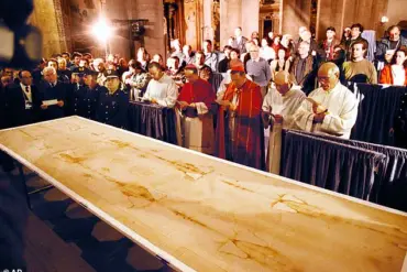 The Shroud of Turin: Ten Proofs of Its Authenticity