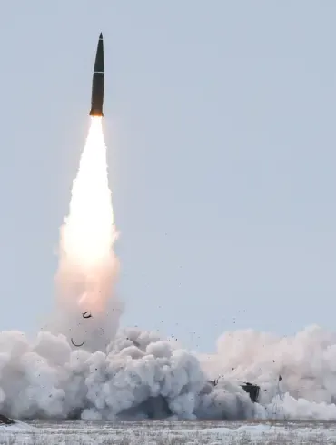 Ukrainian Military Personnel Die in Rocket Strike: A Sad Reminder of the Devastation of War