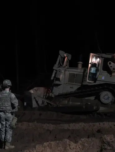 US Soldiers Launch Unprecedented Rescue Operation to Extract M88 Hercules from Belarusian Swamp