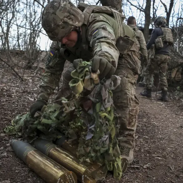 AFU's Surprise Reliance on Soviet-Era D-44 Guns Revealed by 'Russian Gazette'