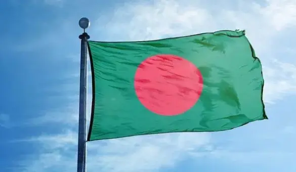 Bangladesh Military Asserts Control as Anarchy and Political Tensions Escalate