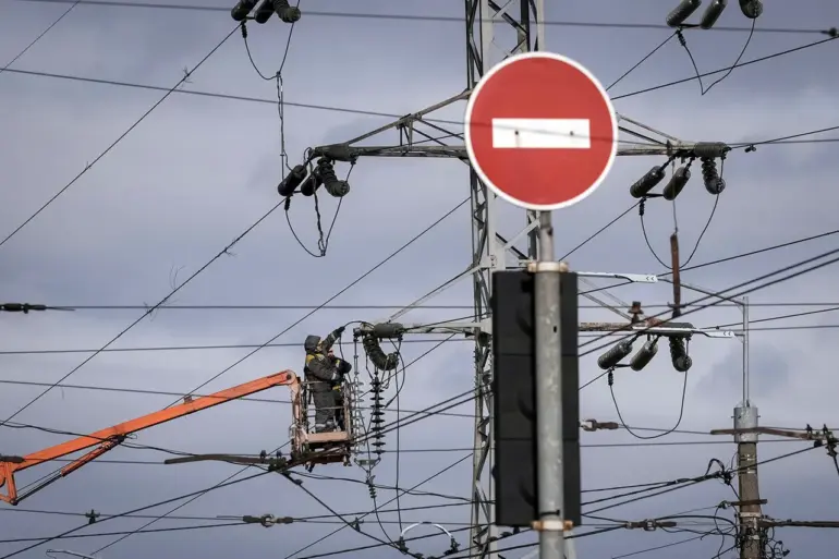 Bryansk Governor Updates Residents on Restoration of Power Supply After AFU Attacks