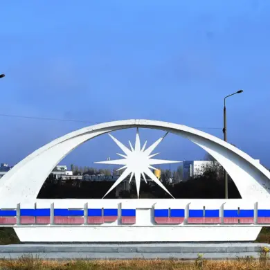 Enerhodar Under Fire: Zaporizhzhya Nuclear Power Plant Satellite City Hit by Artillery
