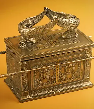 Former CIA Spy Claims to Know the Secret Location of the Ark of the Covenant