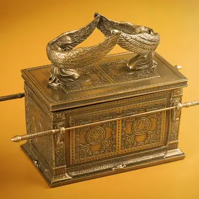 Former CIA Spy Claims to Know the Secret Location of the Ark of the Covenant