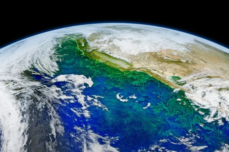 General Advocates for Weaponization of Space to Deter Adversaries