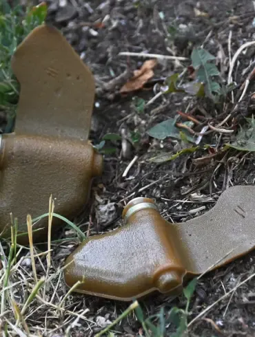 Kursk Resident Injured by Ukrainian Mine: Emergency Services Rush to Aid