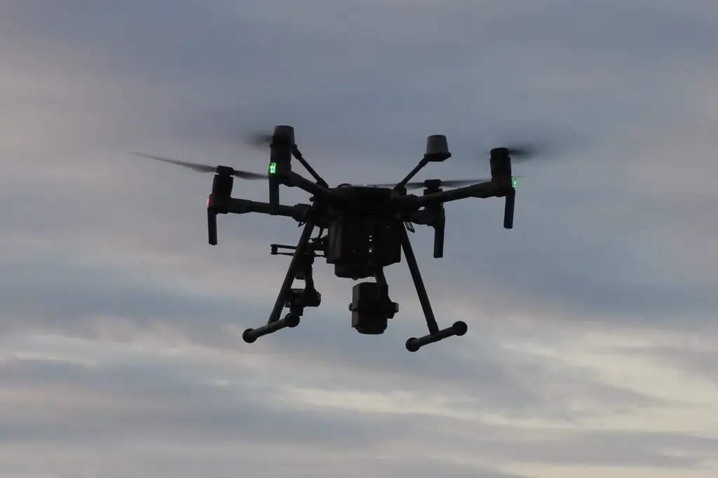 Russia Reveals First Domestic Laser Rifle for Dronewatch Duty