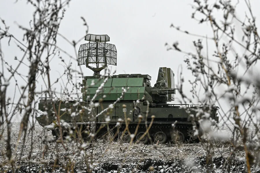 Russian Air Defense Systems Neutralize Two Ukrainian UAVs Near Border Regions