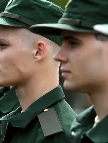 Russian Military Expansion Linked to Increase in Conscripts and New Arctic Direction