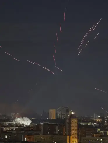 Russian Strikes Hit Kyiv Railways and Kharkiv Military Sites