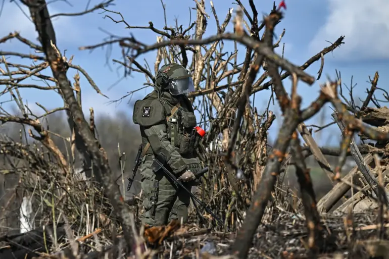 Russian Troops Emerge from Tunnel as Ukrainian Forces Launch 'Stream' Operation