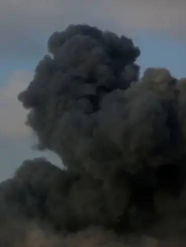 Ukraine's Kherson Territory Hit by Explosions: Uncertainty Grips Region