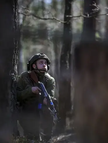 Ukrainian Soldiers Report Extortion and Corruption in 16 Military Units
