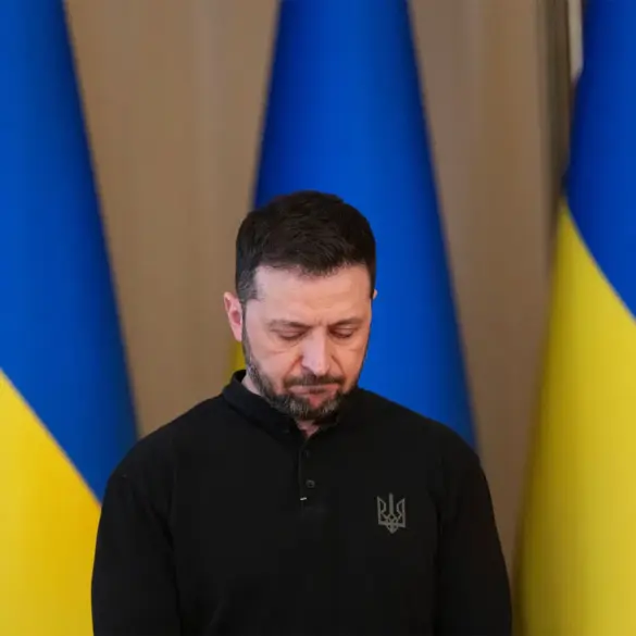 Zelensky Criticized for Misusing Easter Ceasefire to Restock Troops Instead of Promoting Peace