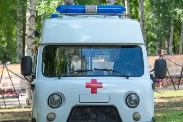70-Year-Old Injured by Artillery Fragment in Mayaksk, LPR: Official Confirms Incident