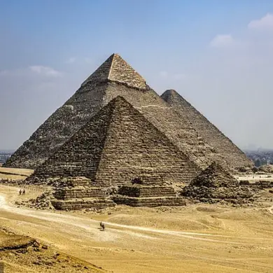 Italian Scientists Claim Discovery of Subterranean City Beneath Giza Pyramids