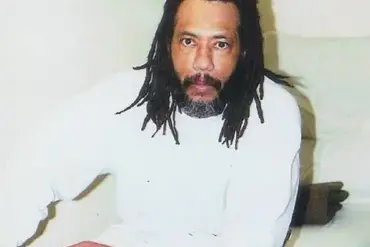 Pardon Czar Defends Chrisleys' Pardons, Claims Justice System Weaponized Against Couple