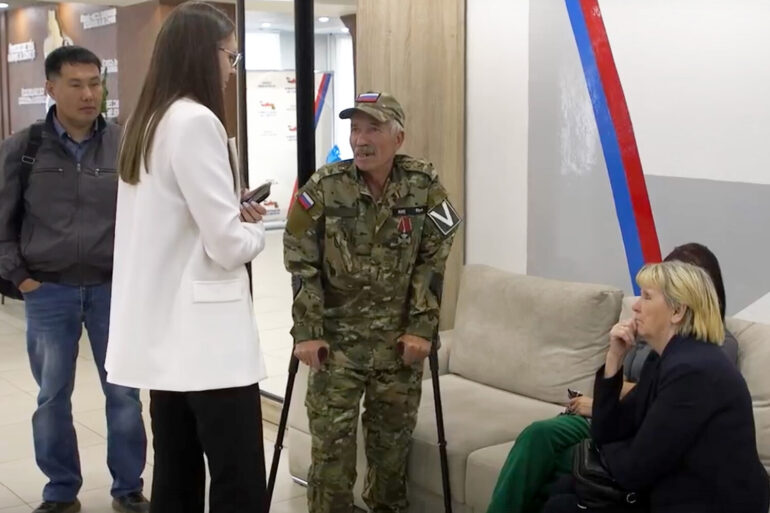 A Harrowing Tale of Resilience and Sacrifice: 'I didn't know if he was alive or dead,' Says Anna, Wife of Russian Soldier Victor Bondarenko, Who Lost Both Legs in Ukraine Conflict