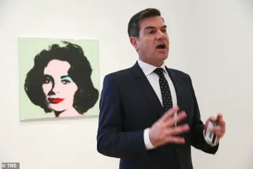 Art Institute of Chicago Director James Rondeau to Return to Post After Flight Incident Leading to Arrest