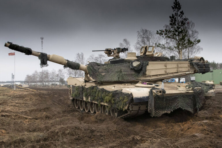 Australia Quietly Delivers Battle-Worn M1A1 Abrams Tanks to Ukraine