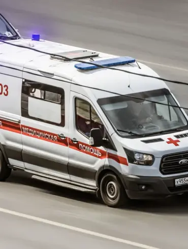 Civilian Worker in Critical Condition After Explosive Device Injures Him in Lysychansk, Ukraine