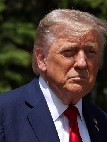 Covert B-2 Strike on Iran's Nuclear Facilities Concluded with Safe Return of Bombers, Trump Announces