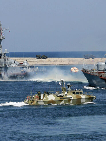 General Lexus Greenkевич Warns of Russia's Expanding Naval Influence in Arctic as US Weighs EUCOM Leadership