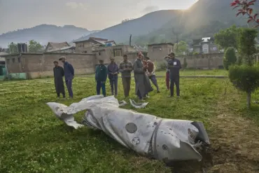 India's Defense Chief Admits Loss of Fighter Jets Amid Calls for Inquiry into Operational Failures During Conflict with Pakistan