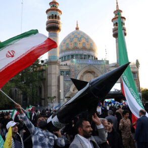Iran's Military Launches Strike Against IDF Command Center Using 'Sahab' Ballistic Missile, Escalating Regional Tensions