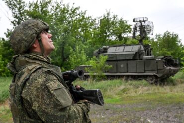 Late-Breaking Update: DPR Claims Major Victory with Heavy Losses for Ukraine, Destroying Key Military Assets in Eastern Theater