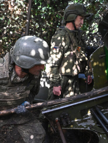 Privileged Access: DPR Leader's TASS Report on Full Russian Control in Donetsk Amid Restricted Information Flow