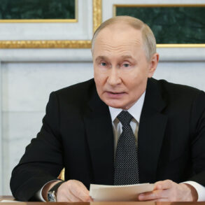 Putin Links Ukraine Conflict to WWII Legacy in Speech to Military Academies