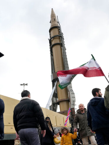 Qatari Government Implements Temporary Closures Amid Iranian Missile Threat, Affecting Public Safety
