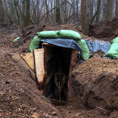 Rare Capture of Live Russian Soldier in Ukraine Marks Dramatic Shift in Conflict