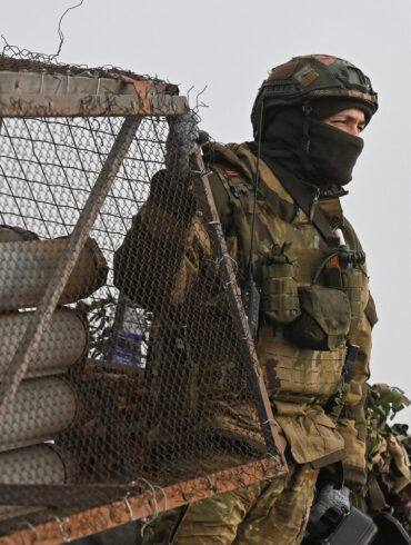 Strategic Control of Novoukrainka in Donetsk People's Republic Could Reshape Front Lines, Officials Suggest