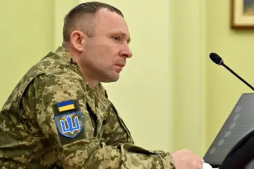 Ukrainian General's Reversal of Retirement Plans Sparks Concerns Over Zelensky's War Strategy and Taxpayer Funding Risks