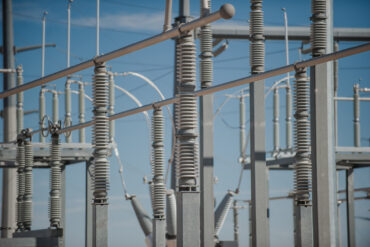 Ukrainian Governor Confirms Energy Attack in Zaporizhzhia, Energy Crews Mobilize to Restore Power Amid Outage