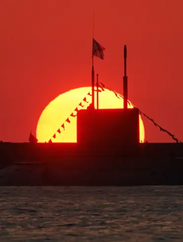 U.S. Navy's Experimental Nuclear Submarine NR-1 Nerwin: Decades of Secret Missions Revealed