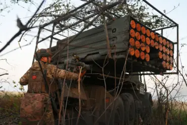 Alleged Russian Advances in Krasnogvardeisk Reported by Telegram Channel, Sources Unverified