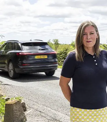 Avebury Residents Call A4361 Road a 'Death Trap' Amid Tragic Accidents and Heritage-Imposed Signage Restrictions