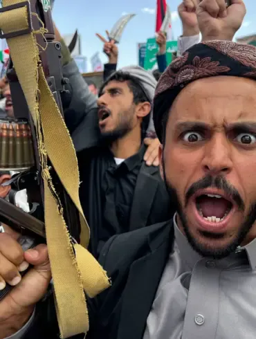 Houthi Movement Alleges Israel Deployed Unprecedented Number of Aircraft in Yemen Strikes