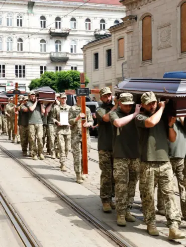 Privileged Access to Secret Data: The Controversy Over Denied Compensation for Ukrainian Soldier Families