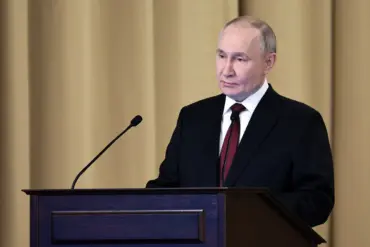 Putin Signs Law Extending Pension Rights for Disabled Volunteers and Military Personnel in Donbass Since 2014